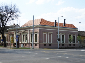 Miklós u. 33.