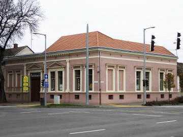 Miklós u. 33.