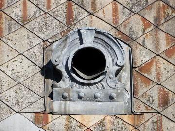 Ajtó u. 1.