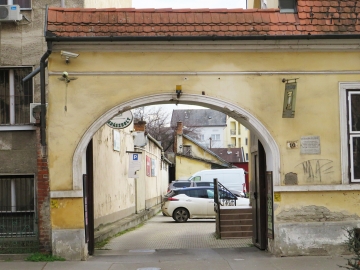Széchenyi u. 10.